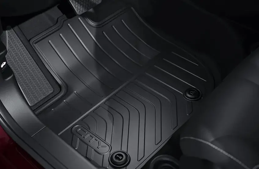 _0000_Tapete_borracha_2024_010_HONDA_CITY_HB_24_ACESSORIOS_F01_150dpi