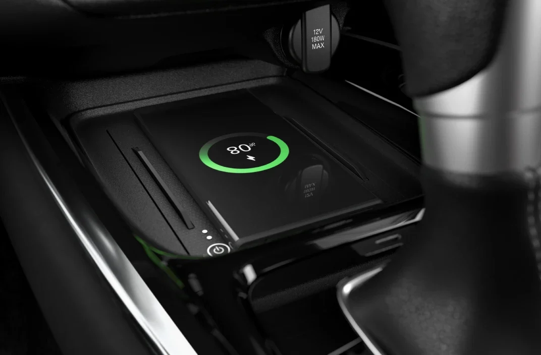 Feature_Interno_Carregador_Wireless_HR-V_2026_1